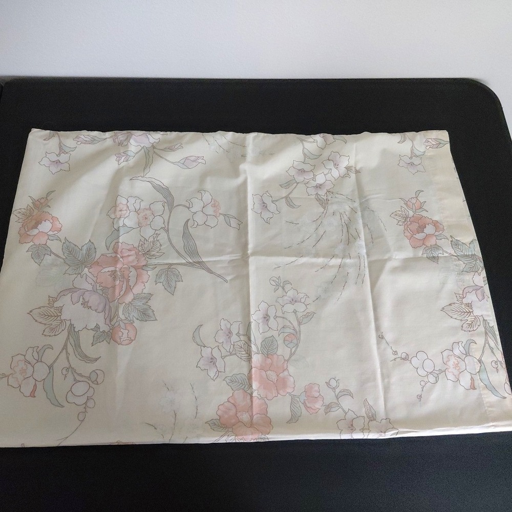 VTG JANACO'S Standard Pillowcases 2 Floral Royal Peach White Cottagecore Prairie - Picture 4 of 5